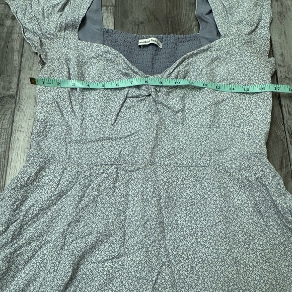 Abercrombie & Fitch Babydoll Short Sleeve Light Blue Skater Floral Dress Large - Picture 5 of 7
